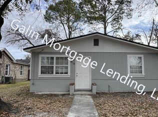 818 Carter St, Savannah, GA 31415