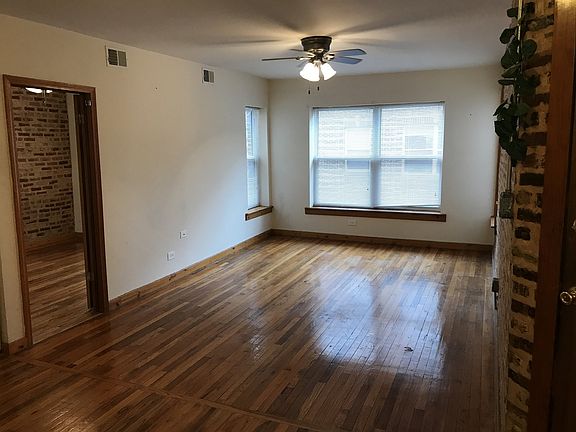 3rd image of 4927-33 N Kedzie Ave #4933-2E