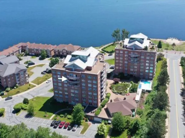 89 Waterfront Dr #401, Halifax, NS B4A 4K4