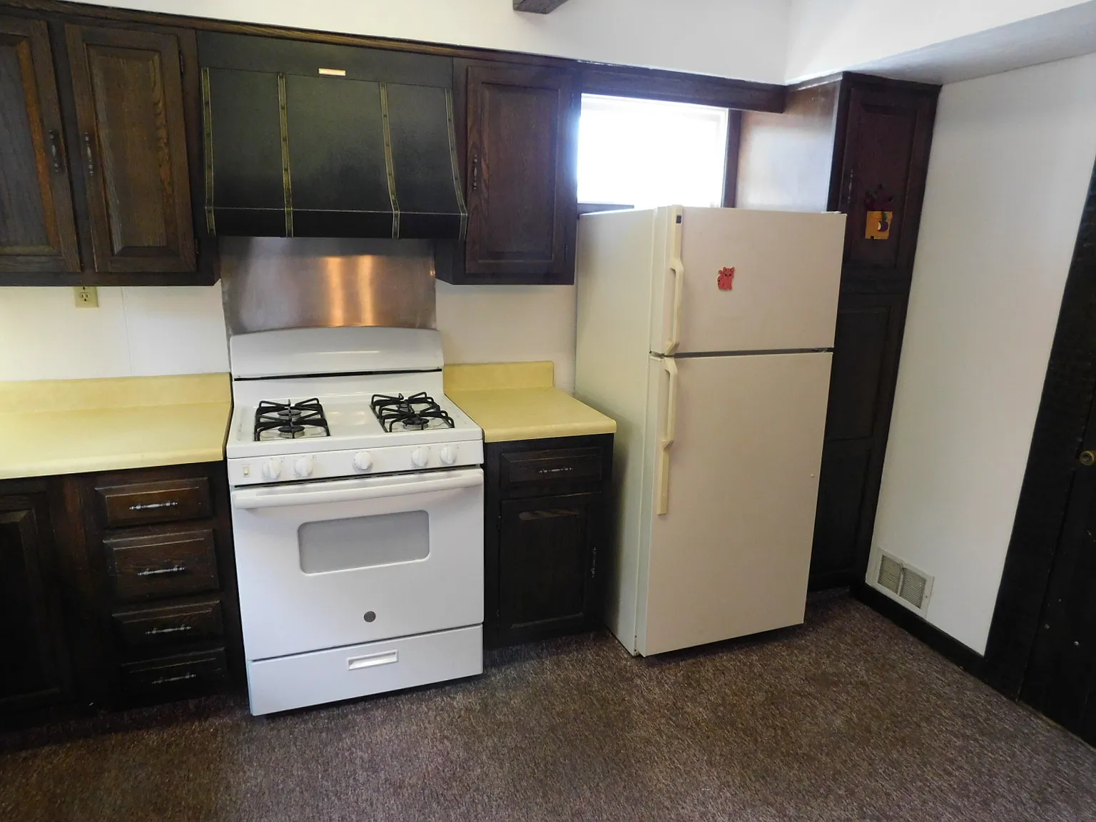 3 bed, 1500 sqft, $1,400 — Photo 3
