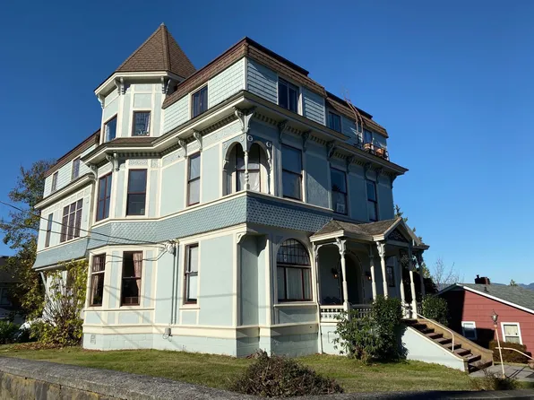 Elmore Apartments, 687 14th St Unit G, Astoria, OR 97103