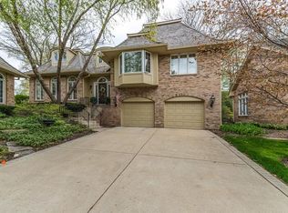 455 Le Provence Cir, Naperville, IL
