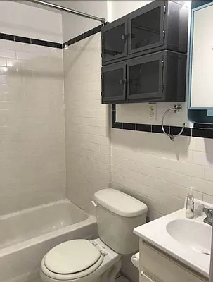 Rented by Bouwerie Lane Group | media 12