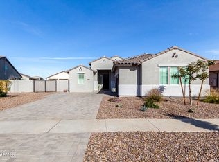 1190 E Meadowridge Dr, Casa Grande, AZ 85122