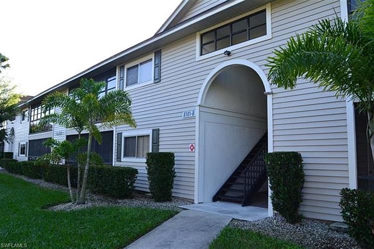 1st image of 8101 S Woods Cir 10 #10