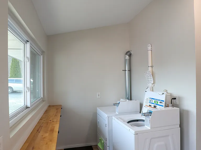 669 Broadway #12 — Photo 7