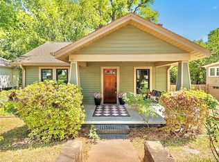 806 Perry Rd, Greenville, SC 29609