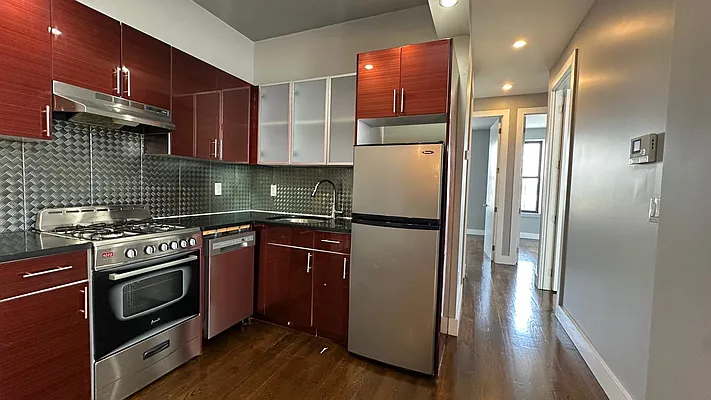 Rented by ANM Management LLC | media 11