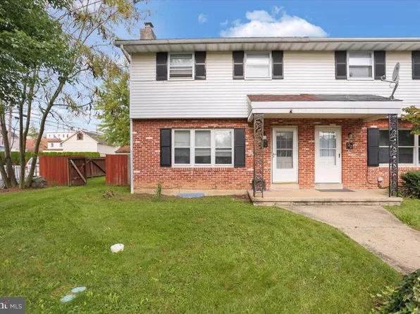 20 Elm View Ct, Wernersville, PA 19565