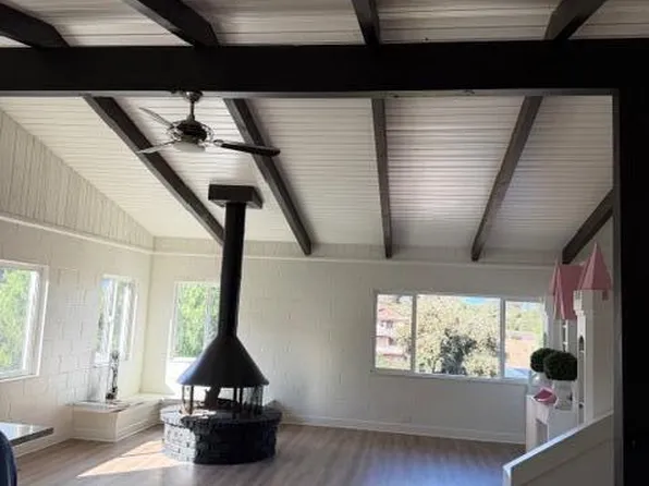 1324 Rudolph Dr, Thousand Oaks, CA 91320