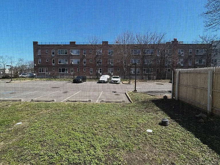 22 Attorney St #C — Photo 6