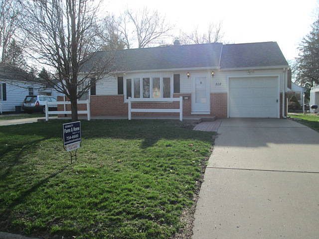 1st image of 518 N 10th St