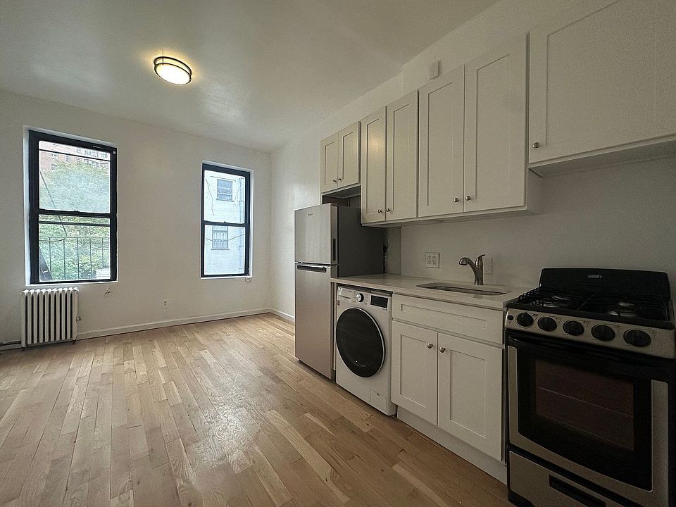 1st image of 191 Henry St #99