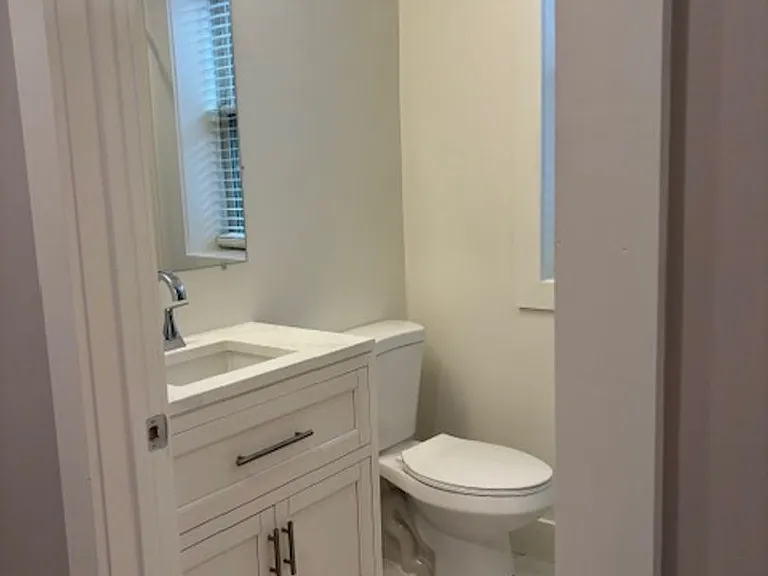 1825 Vernon St NW — Photo 27