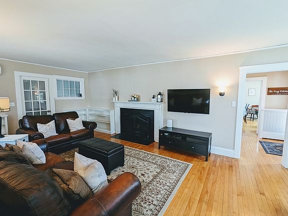 5th image of 83 Saunders Rd