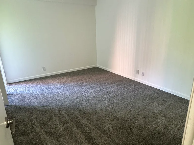 Villa Apartments — Photo 83