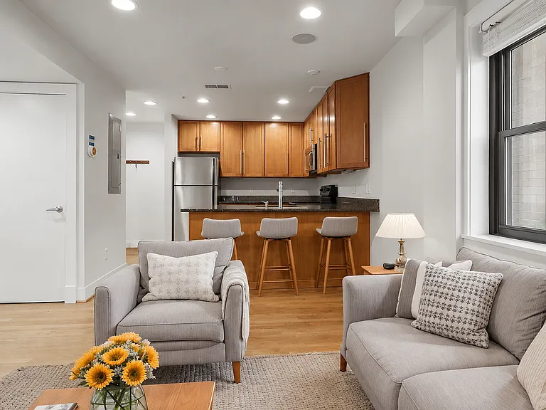 1300 K St SE #103 — Photo 1