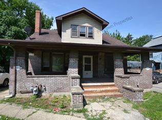 1015 Richards St, Joliet, IL 60433