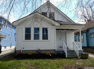 63 Ivanhoe Rd, Buffalo, NY 14215