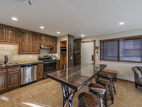 5th image of 2025 Canyons Resort Dr APT L3