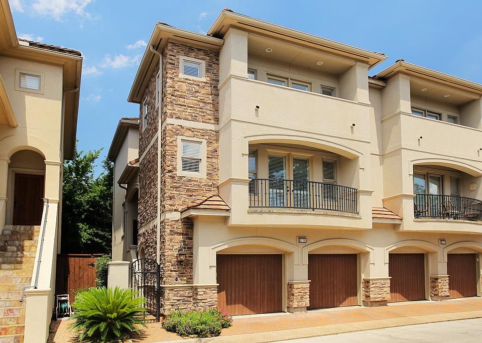 1st image of 1219 W Hunters Creekway Dr