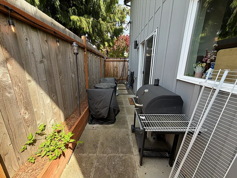 7548 Jones Ave NW — Photo 13