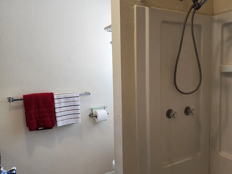 68-1750 Hooko St — Photo 17