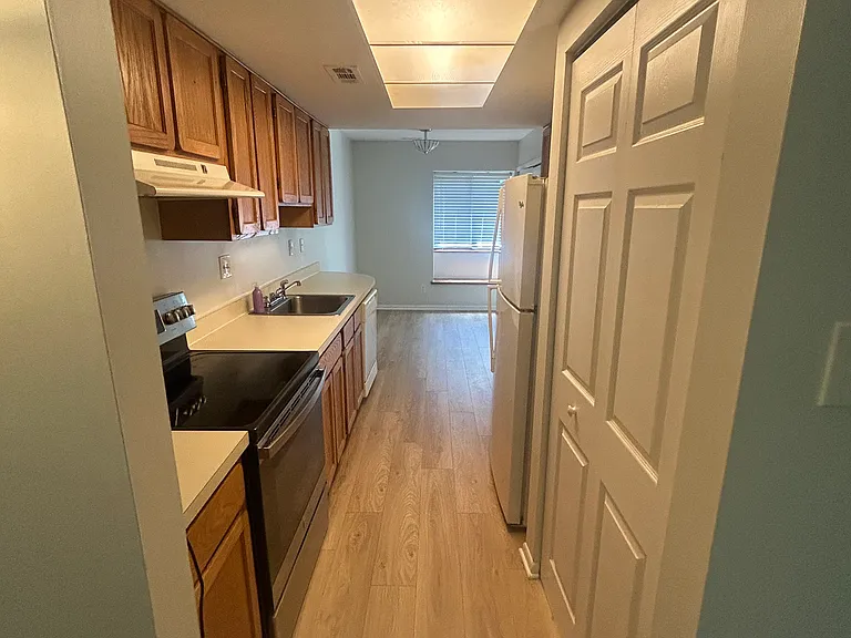 103 Dorset Dr — Photo 5