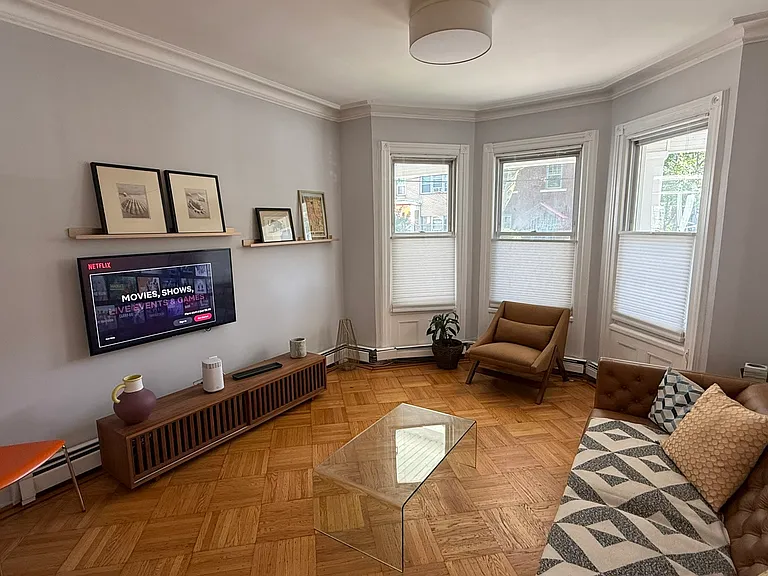 39 Liberty Pl #1 — Photo 2