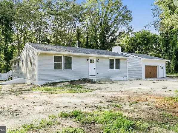 705 4th Ave, Chesilhurst, NJ 08089