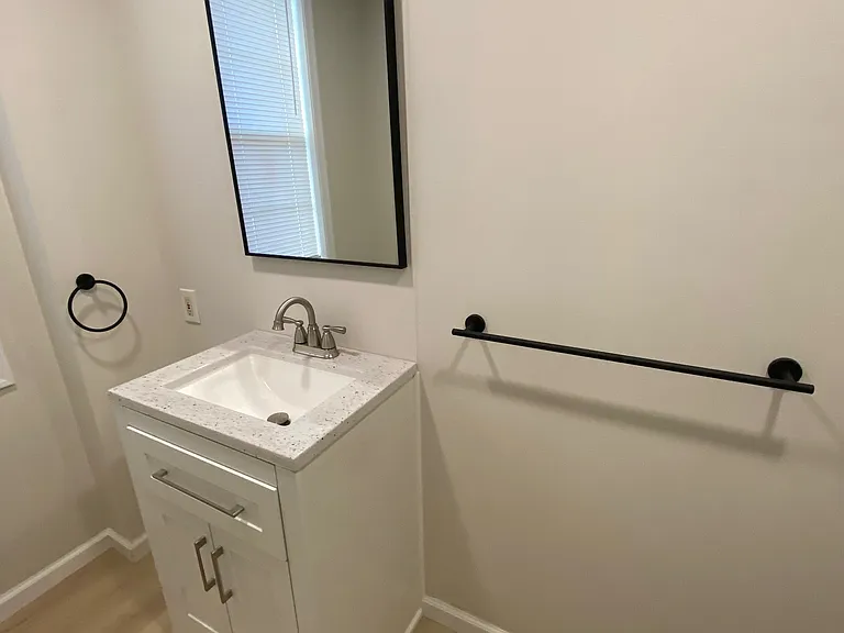 507 E Main St #2 — Photo 11
