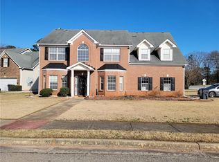 2595 Barkley Manor Dr, Lawrenceville, GA 30044
