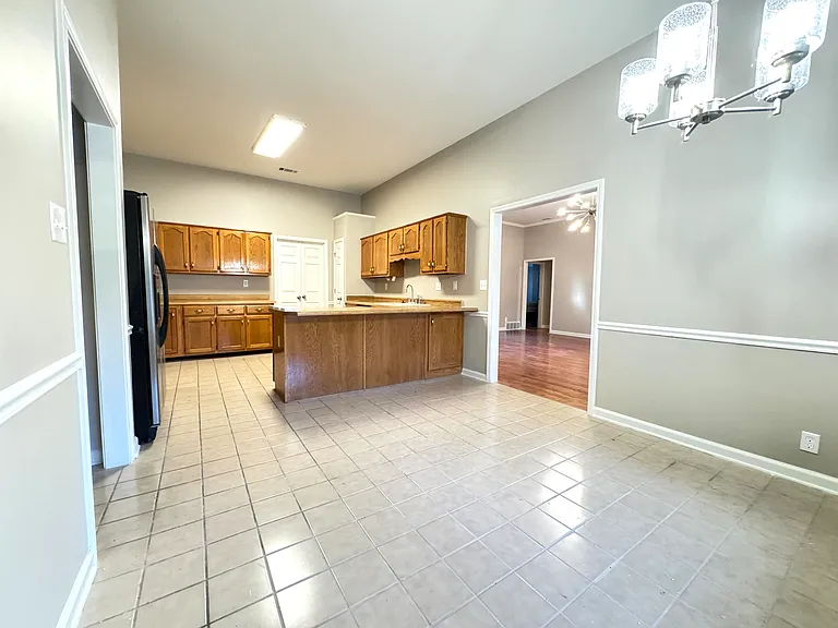 Pine Point Dr — Photo 12
