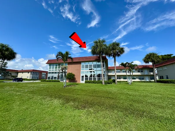 25 Pine Arbor Ln APT 202, Vero Beach, FL 32962