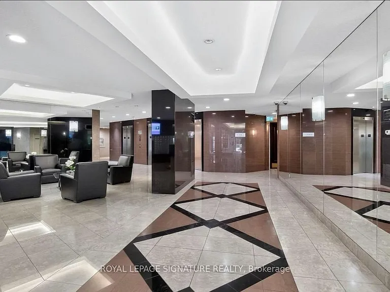 7250 Yonge St #1003 — Photo 2