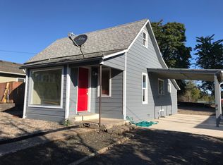 990 SW Maple St, Dallas, OR 97338