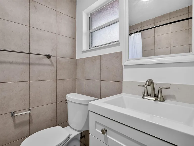 201 E Palm St #203 — Photo 15
