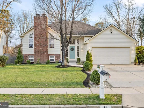 11 Frederick St, Sicklerville, NJ 08081