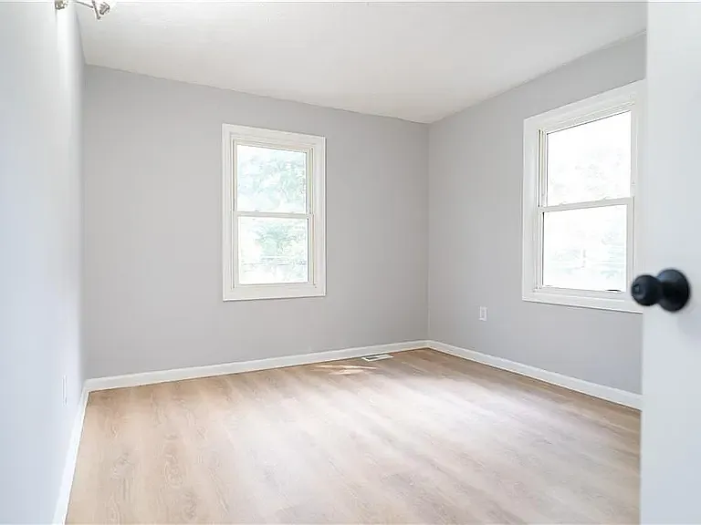 400 N Morse Ave — Photo 12