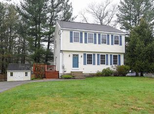 9 Emery St, Merrimac, MA 01860