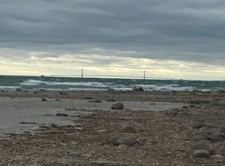 3101400 Gobles Dr, Pointe Aux Pins, MI 49775