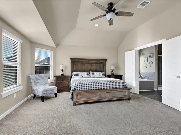 15015 Old Horseshoe Lake Dr, Cypress, TX 77433