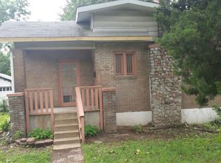 8848 Argyle Ave, Saint Louis, MO 63114