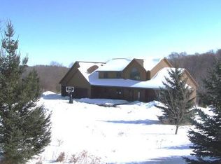 N8699 Willow Rd, Elkhart Lake, WI 53020