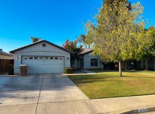9614 Forbes Park Dr, Bakersfield, CA 93312