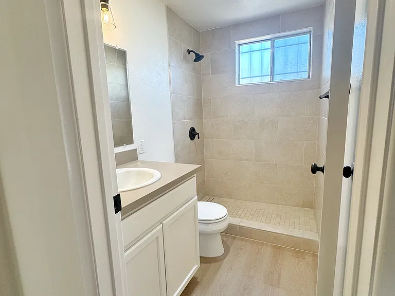 3966 Cleveland Ave #6 — Photo 21