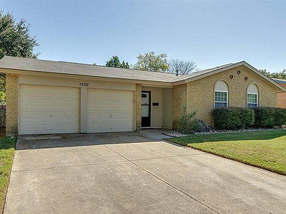 3rd image of 1506 Aransas Dr