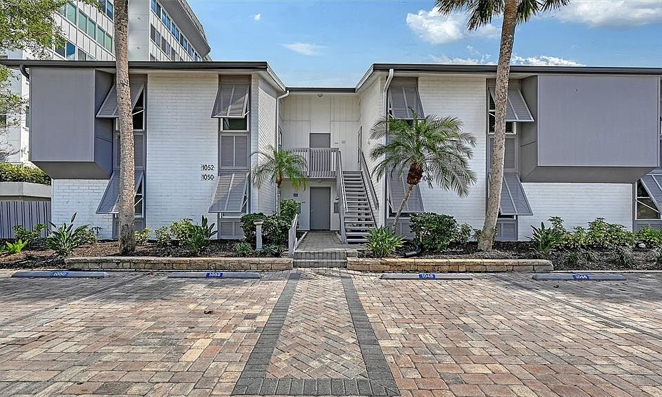 1st image of 1050 W PEPPERTREE LANE #116B