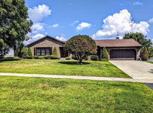 910 Apple Tree Rd, Moscow, PA 18444