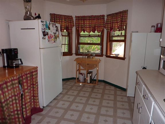 5th image of 771-773 S Main St